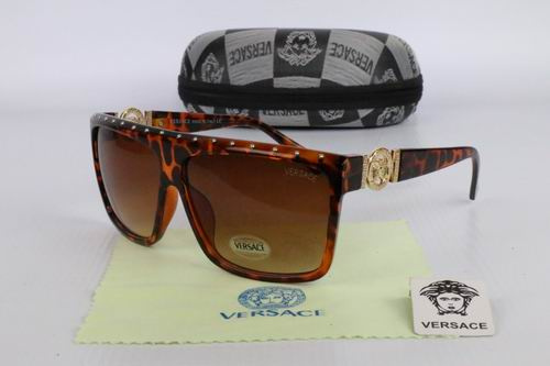 Versace Boutique Sunglasses 060